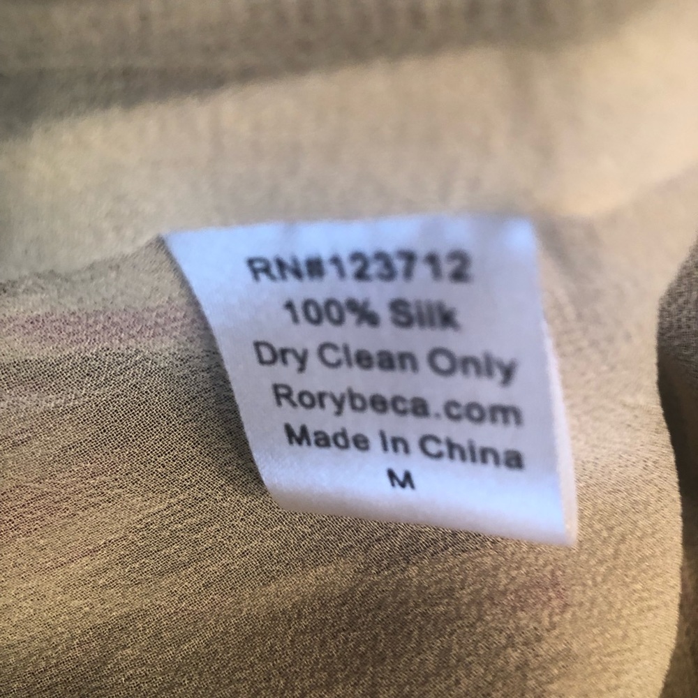 Rory Beca Silk Top - Picture 9 of 11